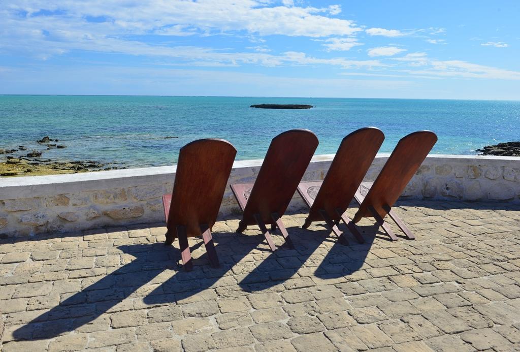 Salary Bay Hotell Tsifota Exteriör bild
