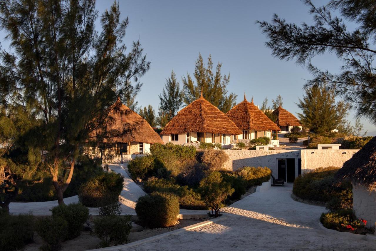 Salary Bay Hotell Tsifota Exteriör bild
